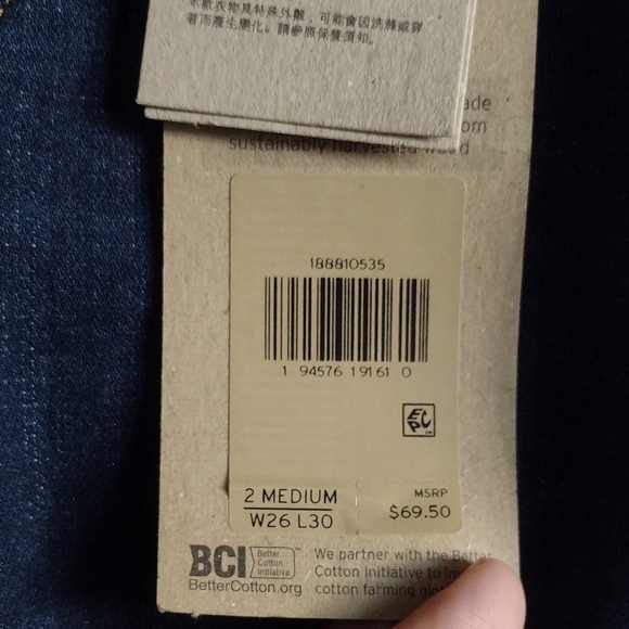 Levi's 711 Distressed Slim Mid rise Skinny Blue Jeans Denim 26W Grunge Indie - Picture 11 of 11